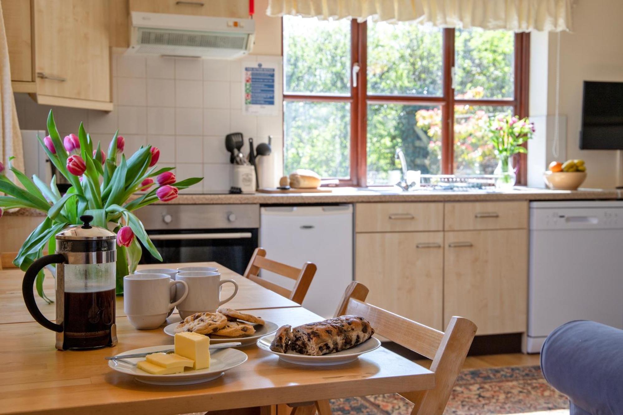Charlie'S Cottage With Alpacas And 7Mins Drive To Alton Towers Denstone Exterior foto